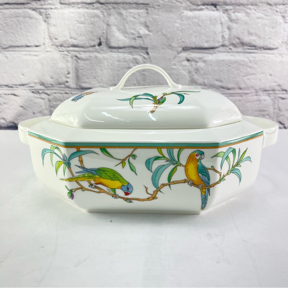 Heinrich Villeroy & Boch Amazona Bone China Serving Dish w/ Lid Dishwasher Safe